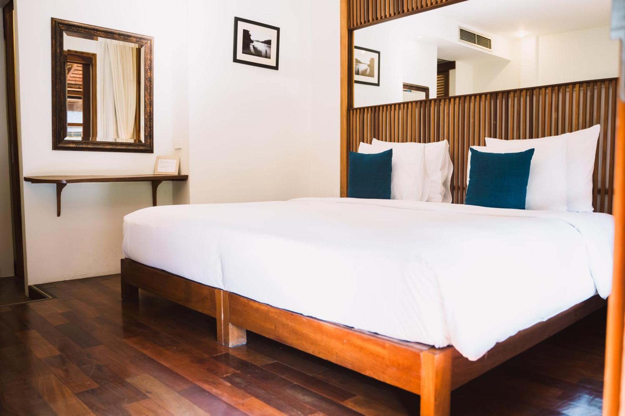 Le Sen Boutique Hotel Luang Prabang Exterior photo