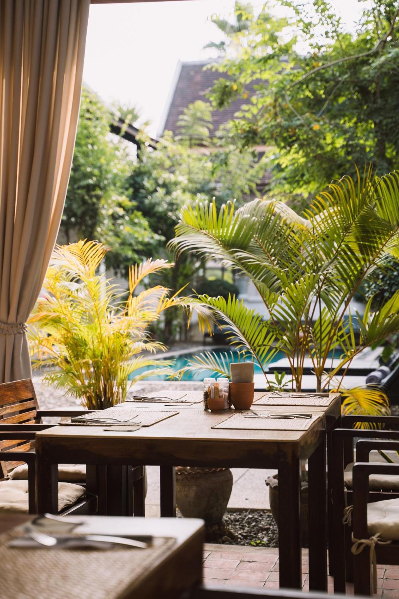 Le Sen Boutique Hotel Luang Prabang Exterior photo