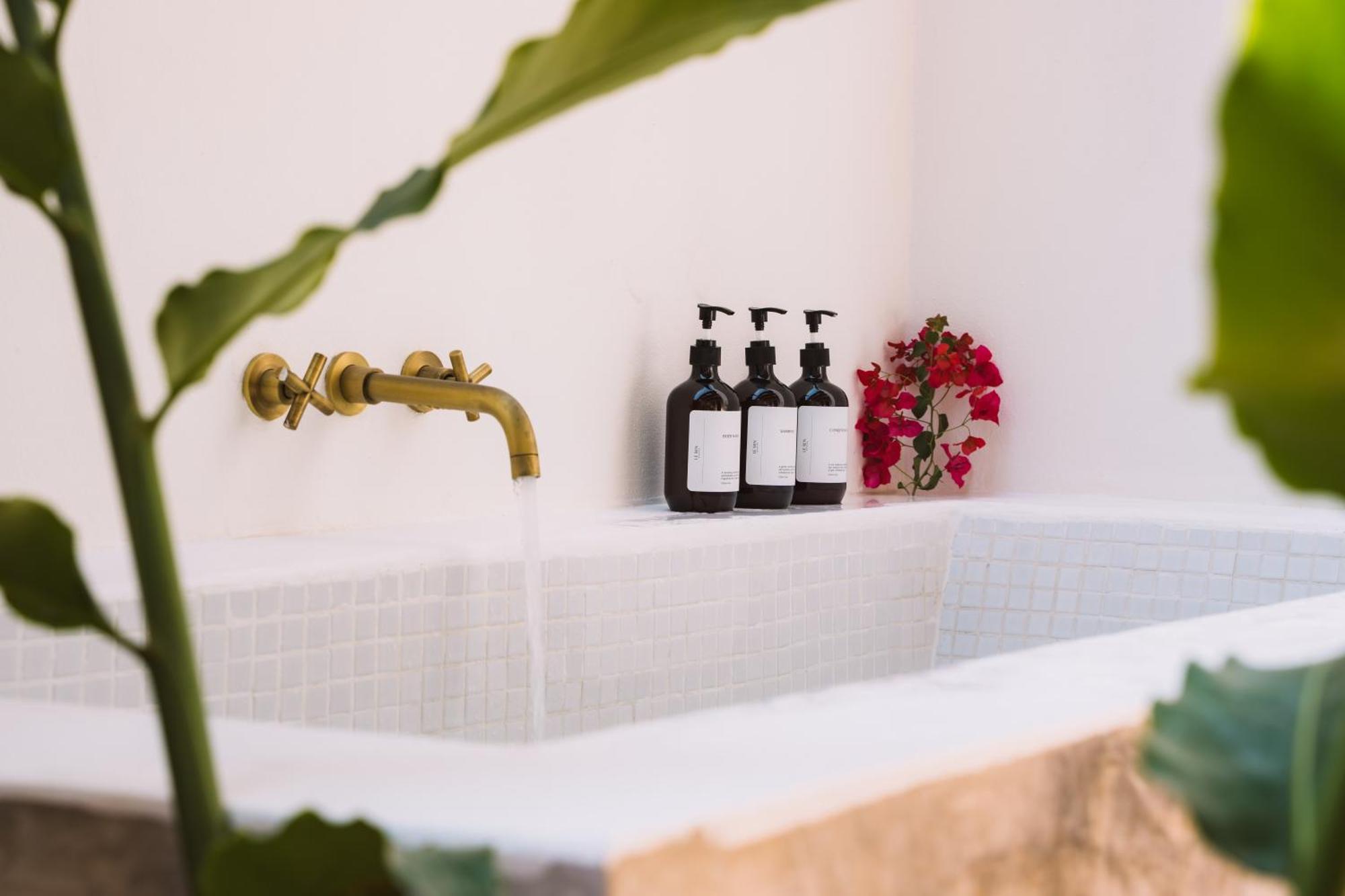 Le Sen Boutique Hotel Luang Prabang Exterior photo